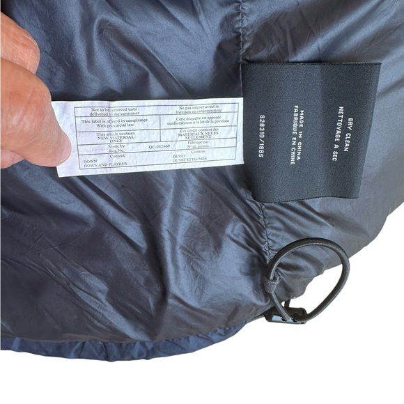 S13 Matte Edge Zip Front Down Fill Blue w/ Black Insert Puffer Vest Size S - Picture 8 of 8